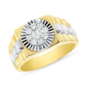 Two Tone 18K Gold Round Cluster Diamond Ring